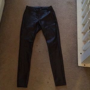 HUE brown leather leggings